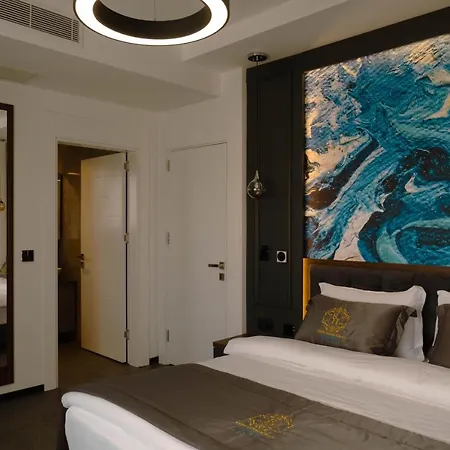 Serife Hanim Konagi 3*