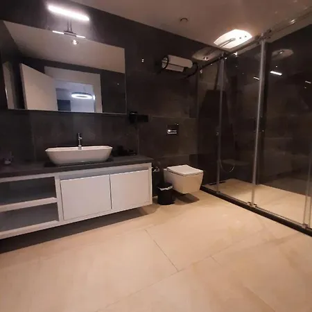 Serife Hanim Konagi 3*