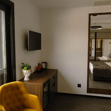 Hotel Serife Hanim Konagi Çeşme